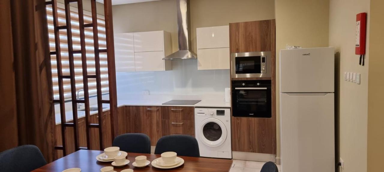 Seino Suites Manama Eksteriør bilde