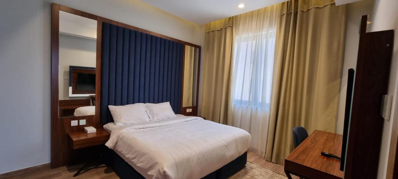 Seino Suites Manama Eksteriør bilde