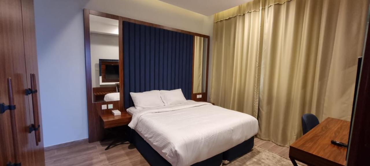 Seino Suites Manama Eksteriør bilde